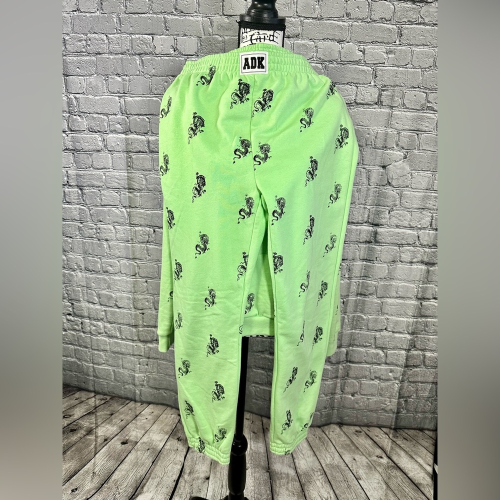 Adika light/lime green dragon print sweatpants. Women’s size X LARGE.